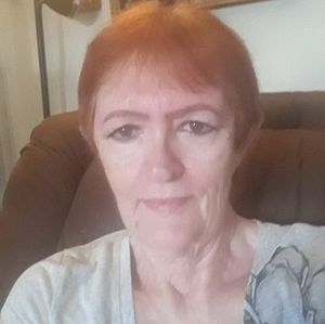 Meet your Posher, Leeann